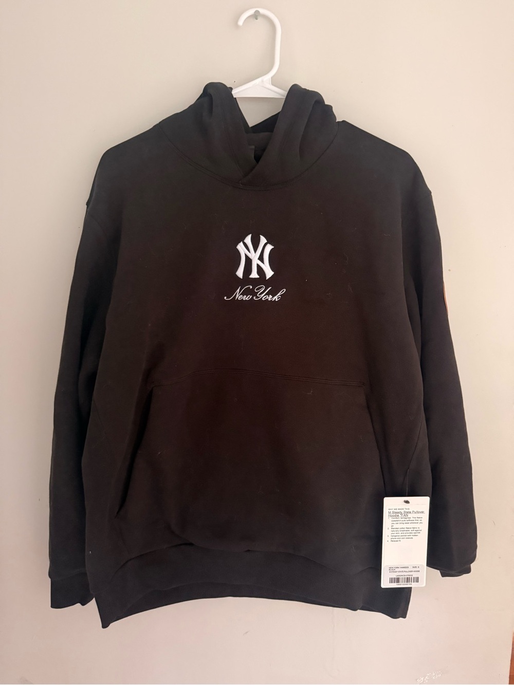 NWT Lululemon x New York Yankees Steady State Hoodie - Black, Size S